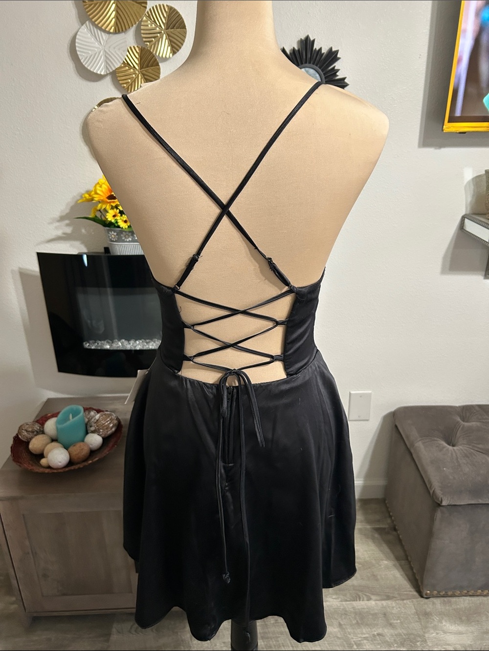 ❤️Elegant Black Satin Cowl Neck Slip Dress - lined and bra padded